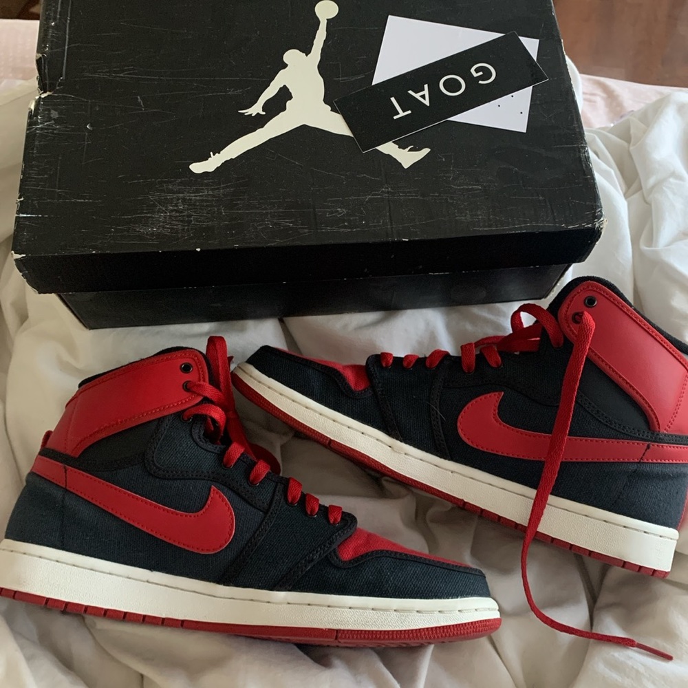 Air Jordan 1 Ajko Bred
